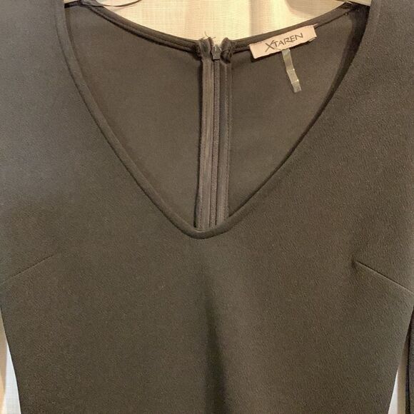 XTAREN Size medium elegant body con dress.  Very stretchy - Picture 14 of 14